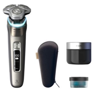 i9000 Prestige 搭载 SkinIQ 技术的干湿两用电动剃须刀