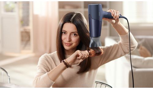 Boquilla estrecha para retoques y peinados perfectos