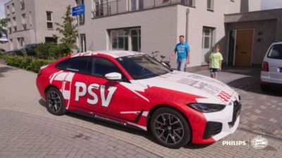 Psv thema auto in woonwijk