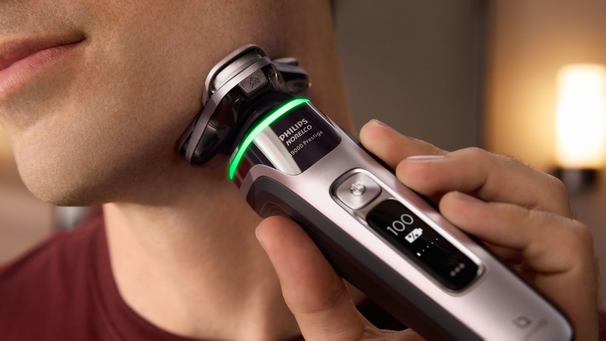 i9000 Prestige Wet&Dry Electric Shaver with SenseIQ XP9204/85