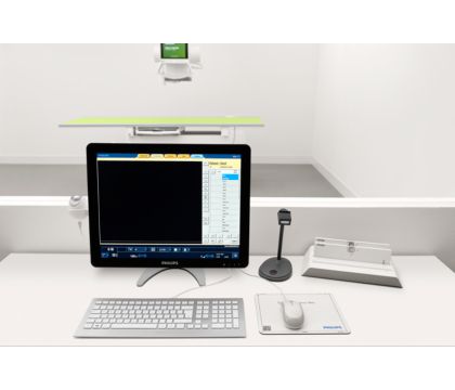 2K high resolution monitor certified for diagnosis