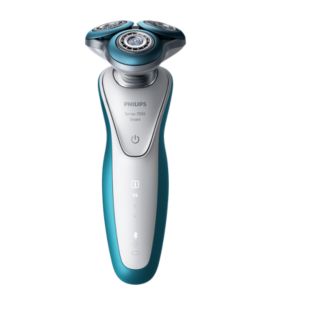 Shaver series 7000 Elektrischer Nass- und Trockenrasierer