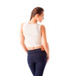 Comfortably holds patch for upper back