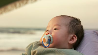 Các lỗ thông khí siêu lớn giúp da bé “thở” dễ dàng