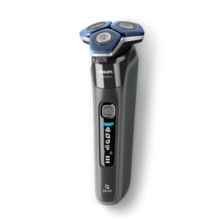 Shaver series 7000 S7836/55 Wet & Dry electric shaver