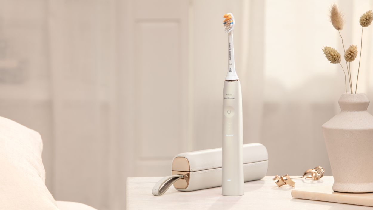 Power Toothbrush with SenseIQ