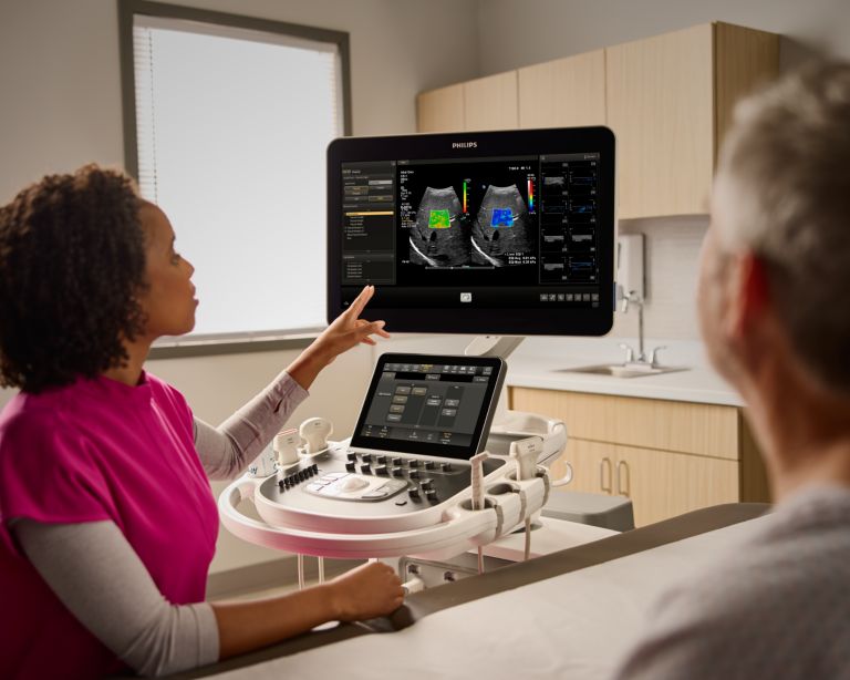 Auto ElastQ technology with doctor and patient