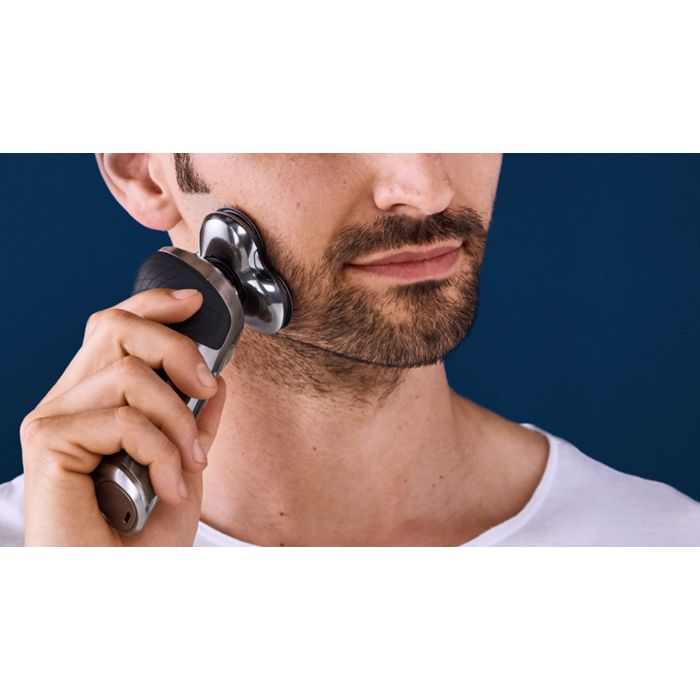 Shaver S9000 Prestige ウェット＆ドライ電気シェーバー SP9860/14