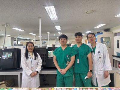 Dr. Go und das Team des ASAN Medical Center