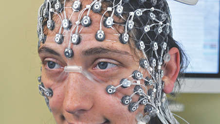 EEG-TES and EEG-TMS