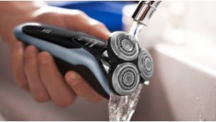 Shaver can be rinsed clean under the tap