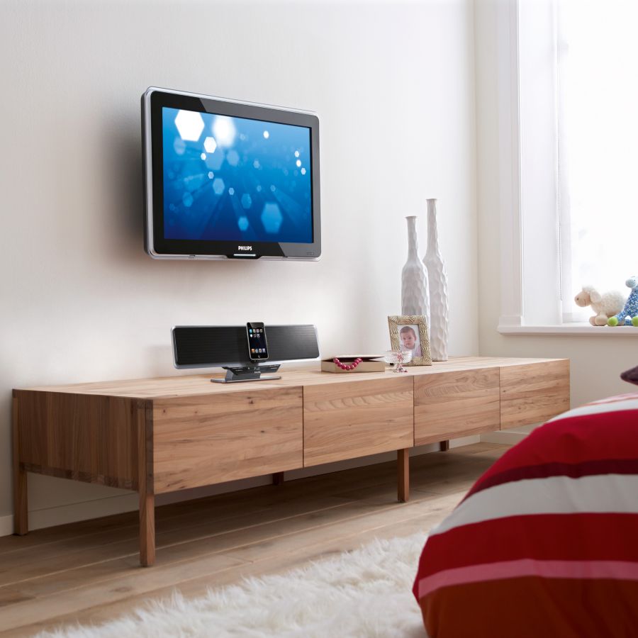 Enjoy iPod music out loud in superb sound