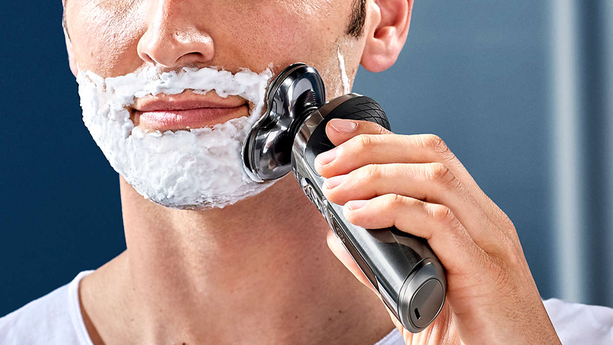 Wet & dry electric shaver, Series 9000