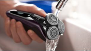 Shaver can be rinsed clean under the tap