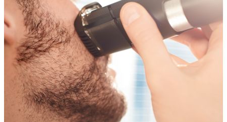 Lifts the hair up to the level of the blade for even results