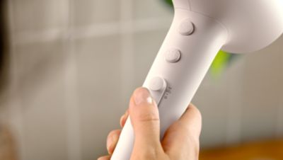 Precise control with 6 heat and speed settings