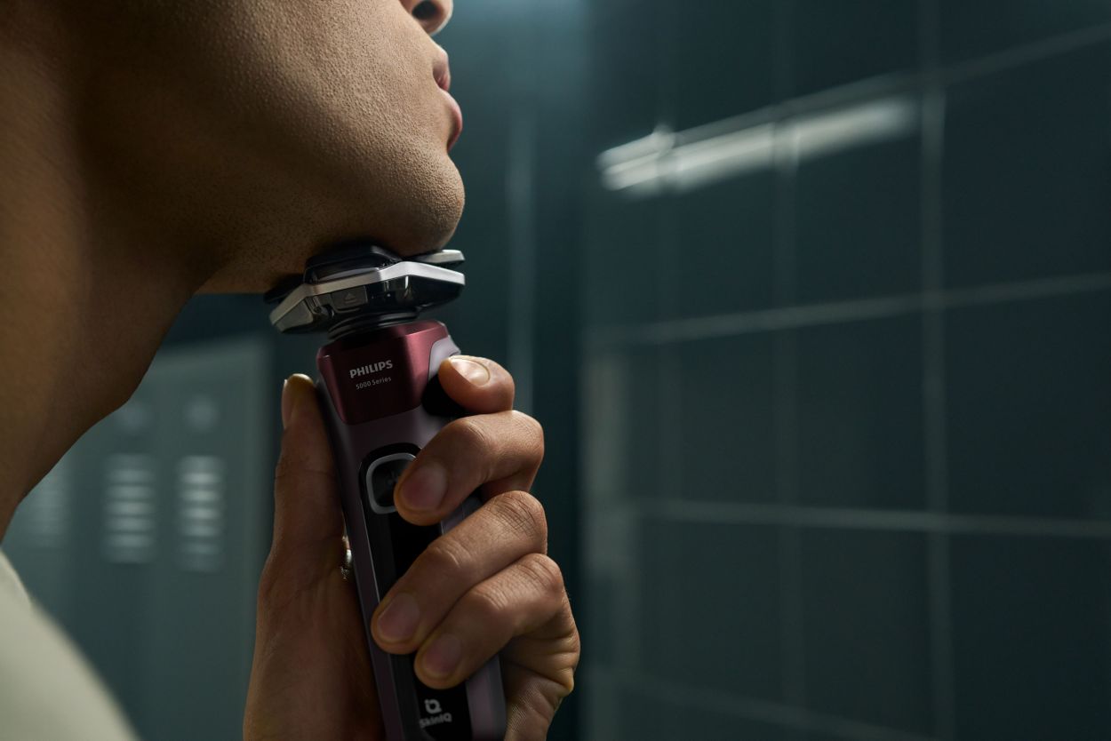 在庫処分セール 言い換え shaver Philips 5000 ウェット＆ドライ電動シェーバー Series 脱毛・除毛