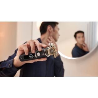Shaver S9000 Prestige Rasoio elettrico Wet & Dry ricondizionato
