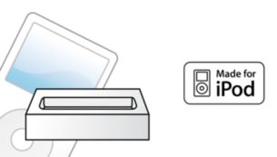 Прилагаемая док-станция для удобного воспроизведения с iPod/iPhone