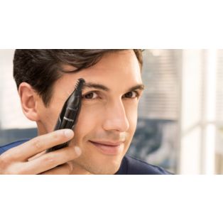Philips Nose Trimmer Series 3000 Washable nose, ear and eyebrow trimmer with 2 combs