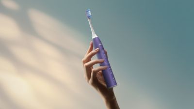 Sonicare Series 7100 Rechargeable toothbrush - thumbnail 8