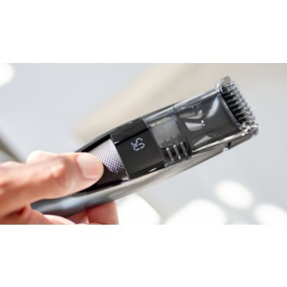Less mess vacuum trimmer