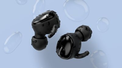 IPX4 splash- and sweat-resistant