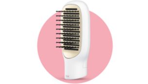 Dry, style, and detangle your hair at the same time