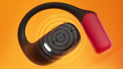 Customizable on-ear touch controls