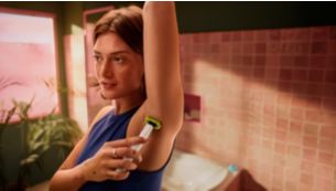 Bi-directional comb easily trims in any direction