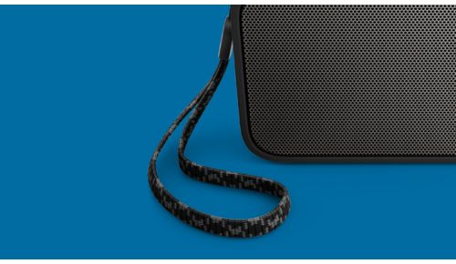 Neem hem overal mee naartoe met de meegeleverde band van fijngebreid materiaal