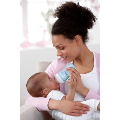 The most natural way to start bottle feeding