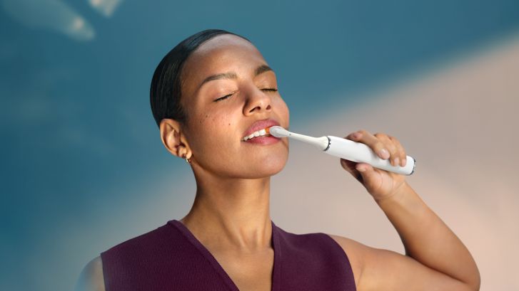 Sonicare DiamondClean Smart 9400