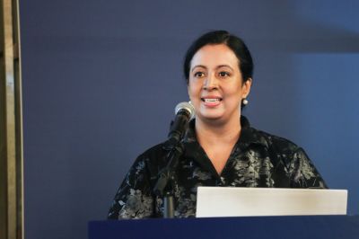 서울 기자간담회에서 발표하는 Deeptha Khanna 글로벌 퍼스널 헬스 대표