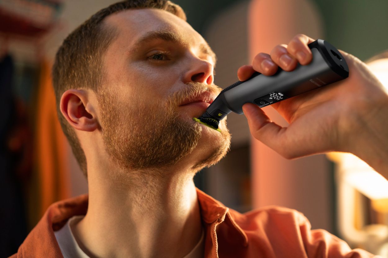 Philips OneBlade Pro 360 Flexible shaver and trimmer for face and body  QP6651/30 | Philips
