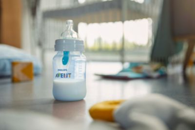 Avent Anti-colic bottle with AirFree vent - thumbnail 4