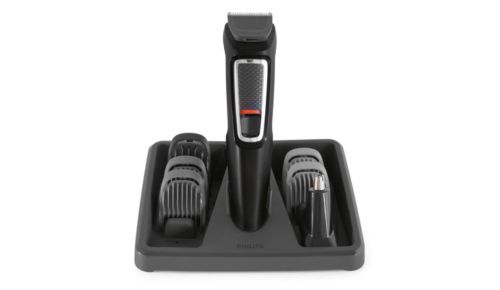 Durch den Aufbewahrungsständer bleiben sowohl Trimmer als auch Aufsätze geordnet