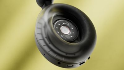 Thrilling sound. Hi-res streaming and wired listening