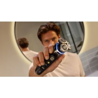 i9000 Prestige Ultra Rasoio elettrico Wet & Dry con SkinIQ Pro