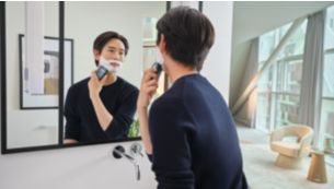 A convenient dry or refreshing wet shave