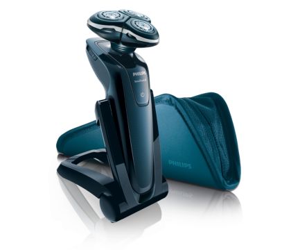 Shaver series 9000 SensoTouch Wet & dry electric shaver RQ1250/17