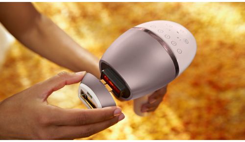  Lumeas SmartSkin-sensor registrerer din hudfarve og angiver den mest behagelige lysindstilling for dig. 