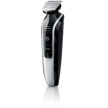 Philips Norelco Multigroom Grooming kit