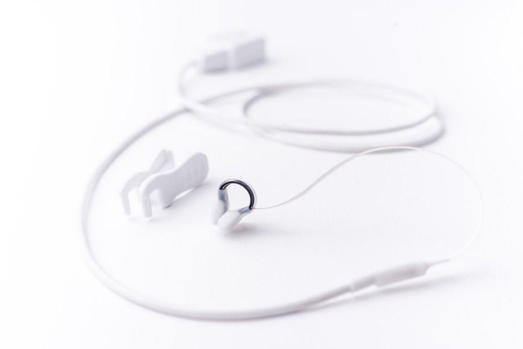 The Xhale Assurance Nasal Alar SpO2 Sensor* effectively measures arterial oxygen saturation, even in poorly perfused patients.