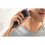 Afeitada al ras, incluso en el cuello