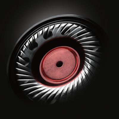 Powerful 50 mm neodymium drivers for wide yet precise range