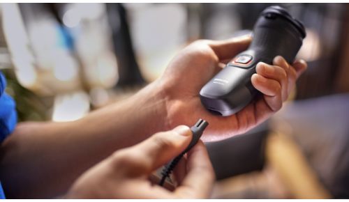 40 minuti di rasatura senza filo dopo una ricarica di 8 ore