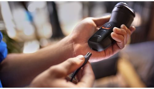 45 minuti di rasatura senza filo dopo una ricarica di 1 ora