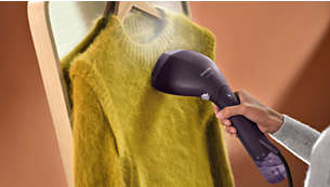 Odświeża i usuwa nieprzyjemne zapachy, pozwalając rzadziej prać ubrania