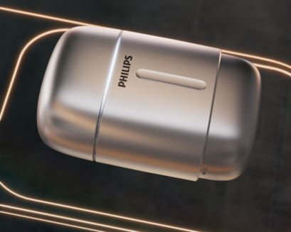 コンパクトシェーバーをワイヤレス充電しているイメージ